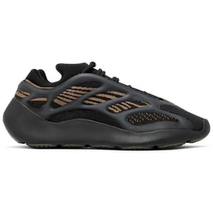 YEEZY 700 V3 "Clay Brown"