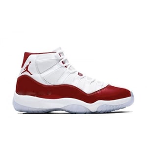 Jordan 11 Retro Cherry (2022)