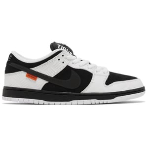TIGHTBOOTH x Dunk Low SB