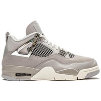 Air Jordan 4 Retro Frozen Moments