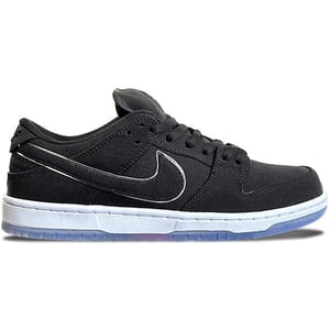 EMINEM X CARHARTT X NIKE SB