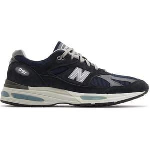 991v2 Made in England Dark Navy