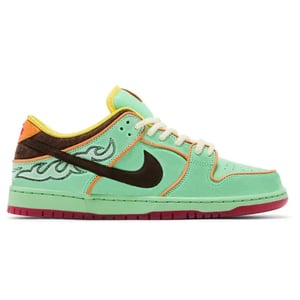 Dunk Low SB Rodeo