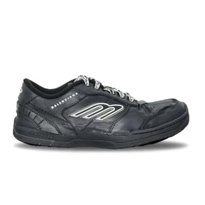 Balenciaga Hamptons Medium Worn-out Sneaker Black