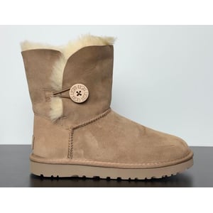 Wmns UGG 7
