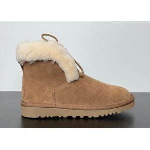 Wmns UGG 15