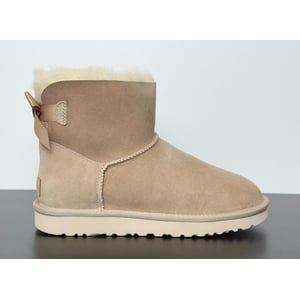 Wmns UGG 18